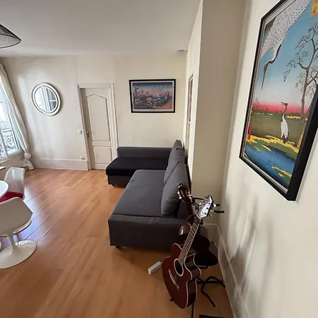 Amazing 1 Bedroom, 30sec From Arc De Triomphe アパート *