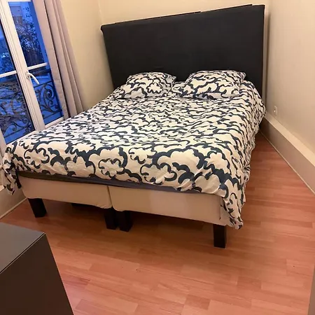 Amazing 1 Bedroom, 30sec From Arc De Triomphe Апартаменты Париж